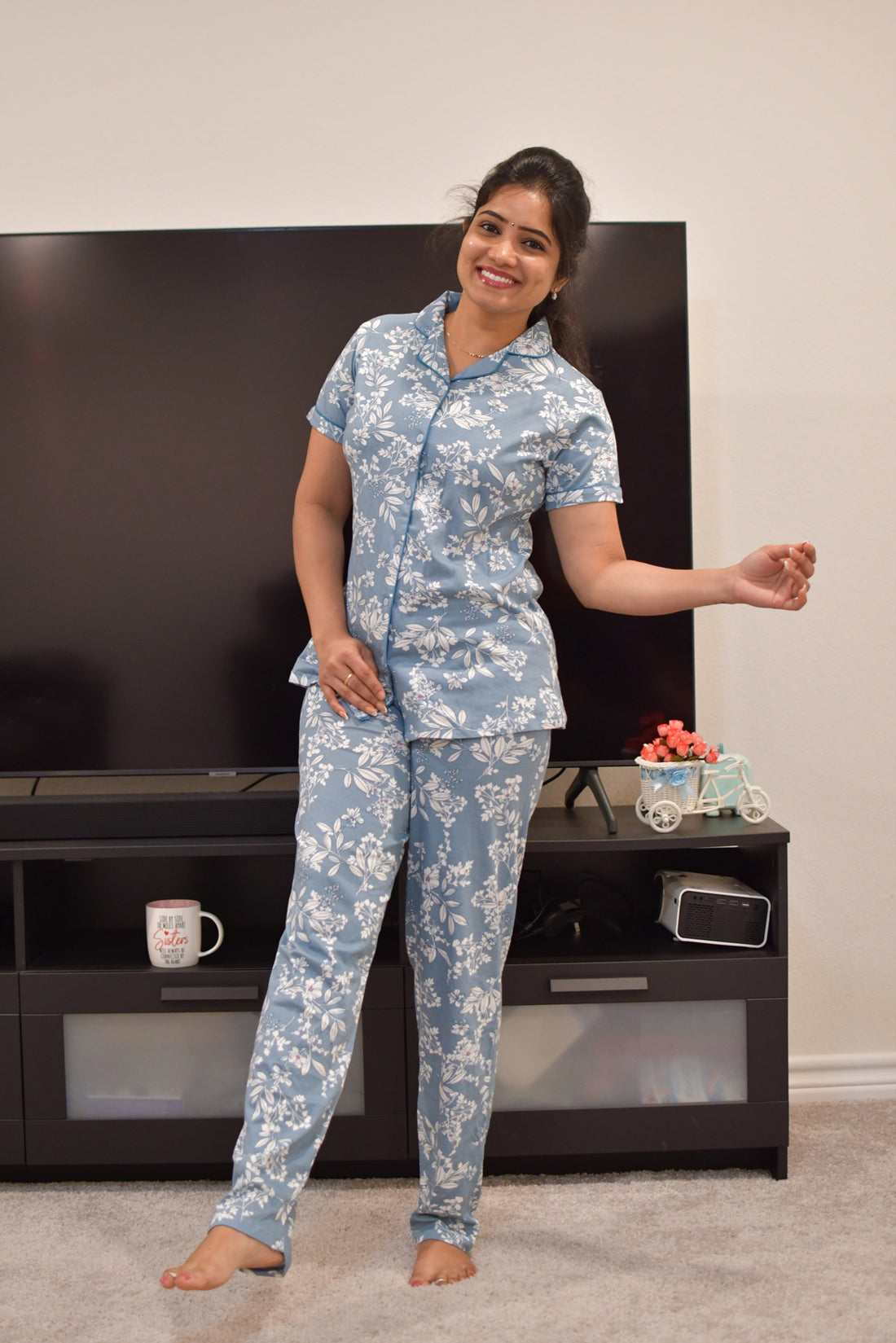 Juliet Shirt Model Banyan Pyjama Set